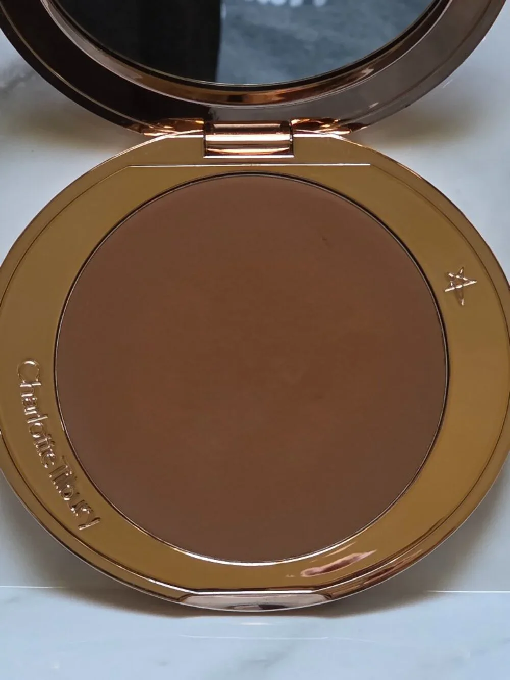 Charlotte Tilbury 3 TAN Air Brush Bronzer (0.56 oz.)